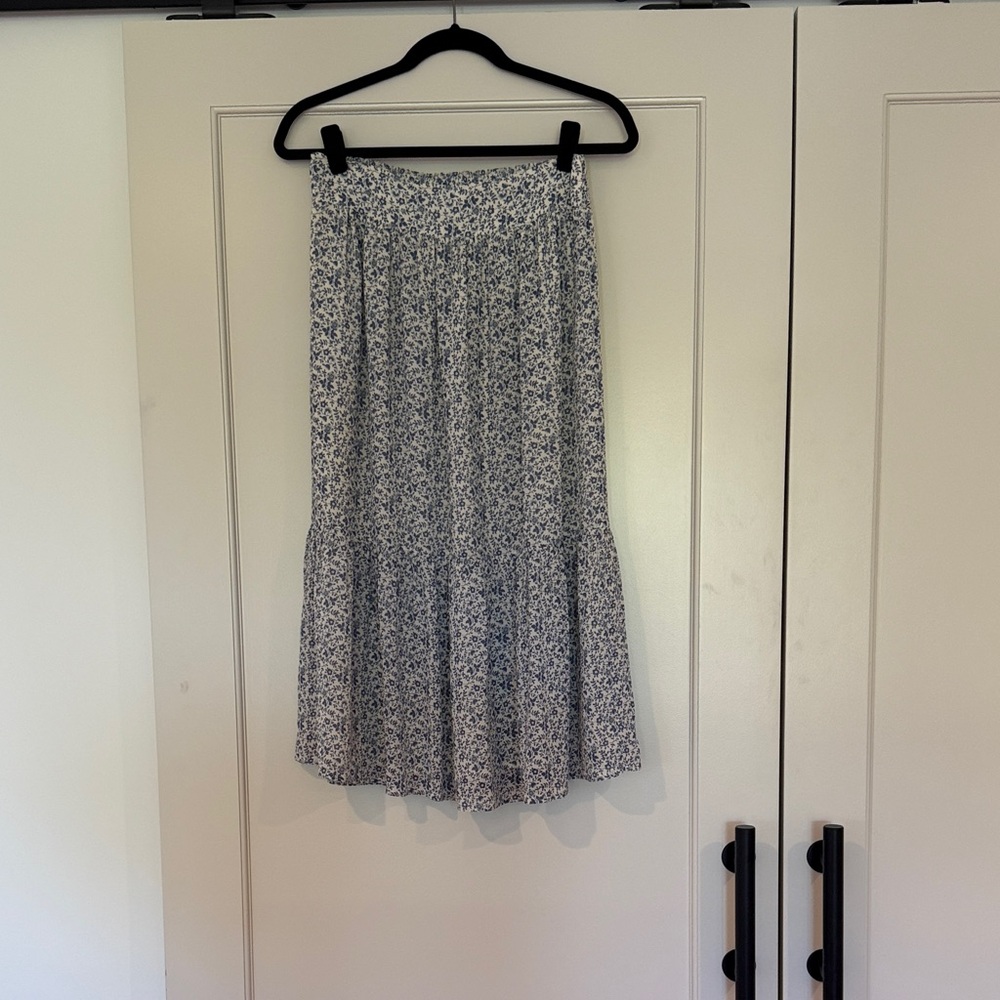 Madewell Blue and White Floral Midi Skirt